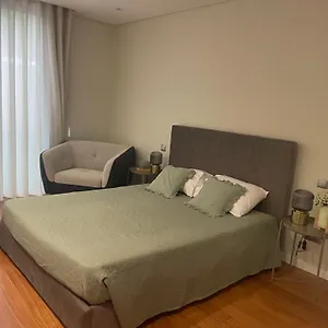https://tiz-house.madeira-islandshotels.com