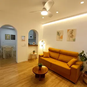 https://casita-el-lagar.1costadelsol.com